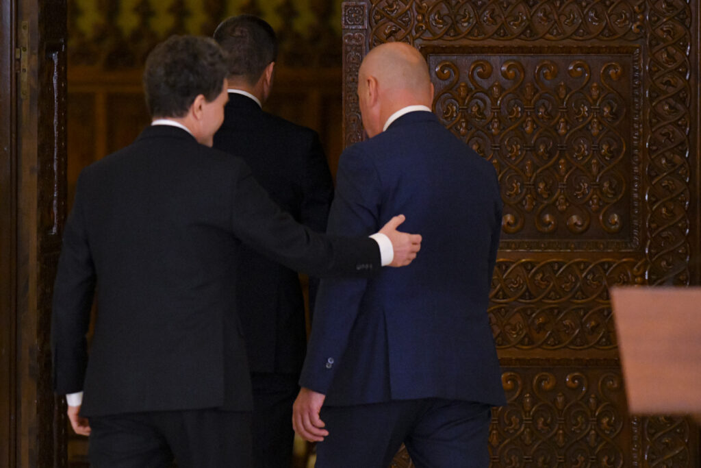 Lider PNL: dacă Nicușor Dan nu îl susține ferm pe Bolojan, riscă o „pantă de prăbușire accentuată”, după modelul Iohannis