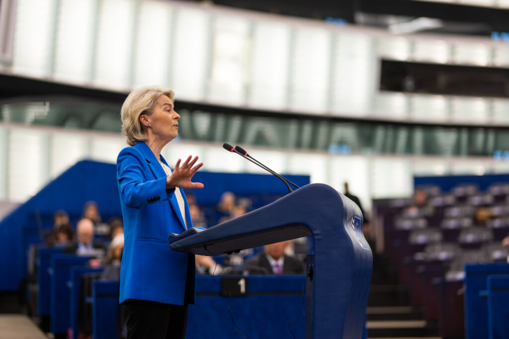 Parlamentul European a votat: următorul buget al UE, cu 10% mai mare. Cheltuielile UE ajung la peste 2 trilioane de euro. Suplimentare pentru fermieri