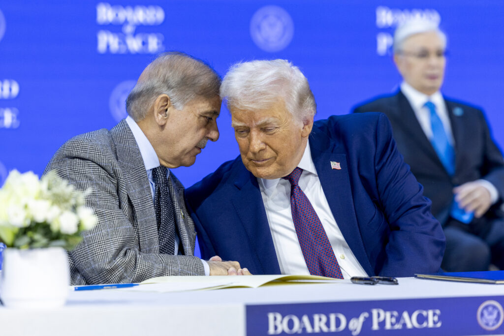 Cine sunt Shehbaz Sharif și mareșalul Asim Munir, oamenii ce au intermediat armistițiul SUA-Iran