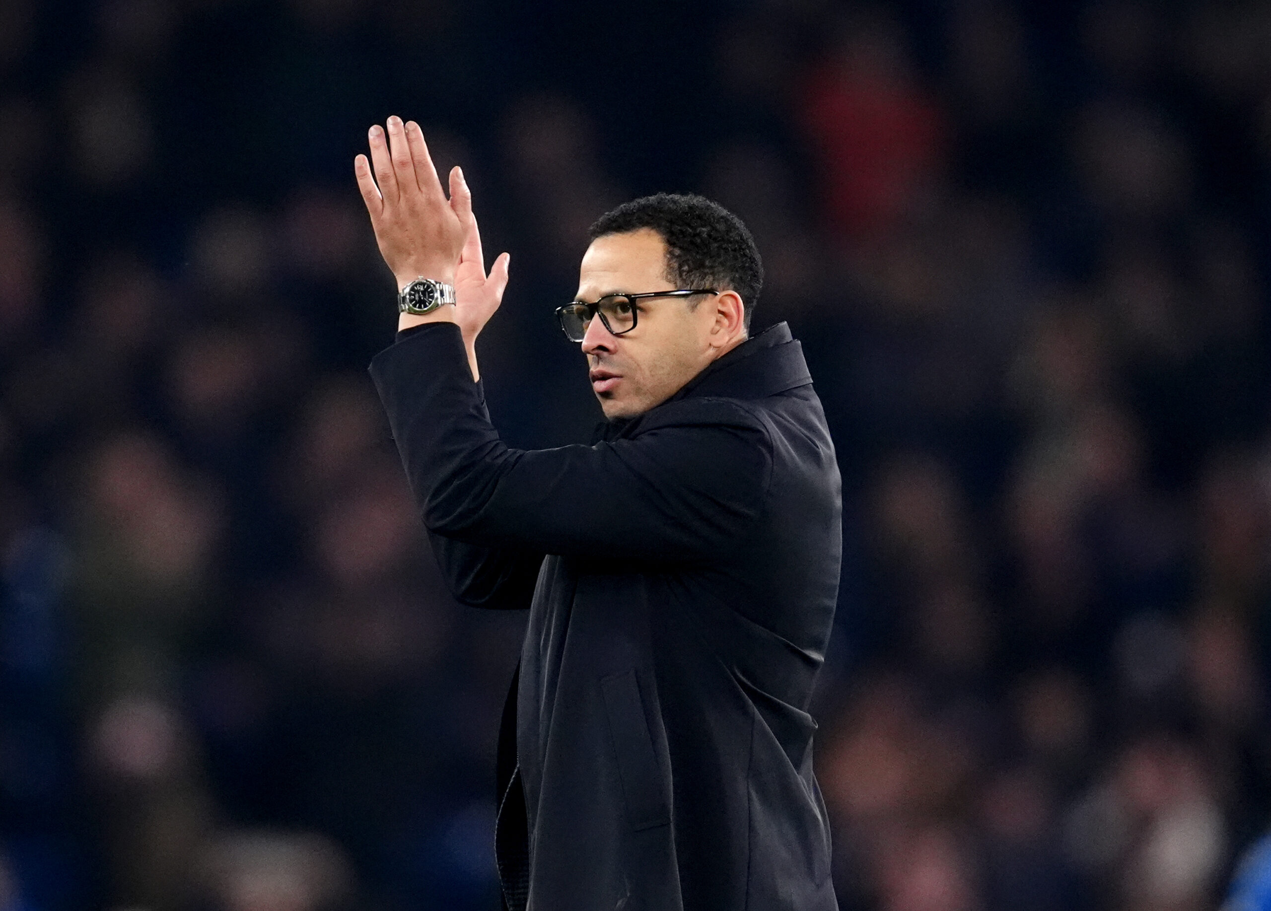 Chelsea l-a dat afară pe Liam Rosenior după mai puțin de patru luni pe bancă