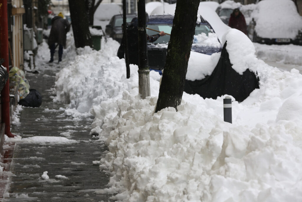 Informare meteorologică ANM: Vreme rea și viscol cu rafale de până la 130 km/h, de miercuri până vineri