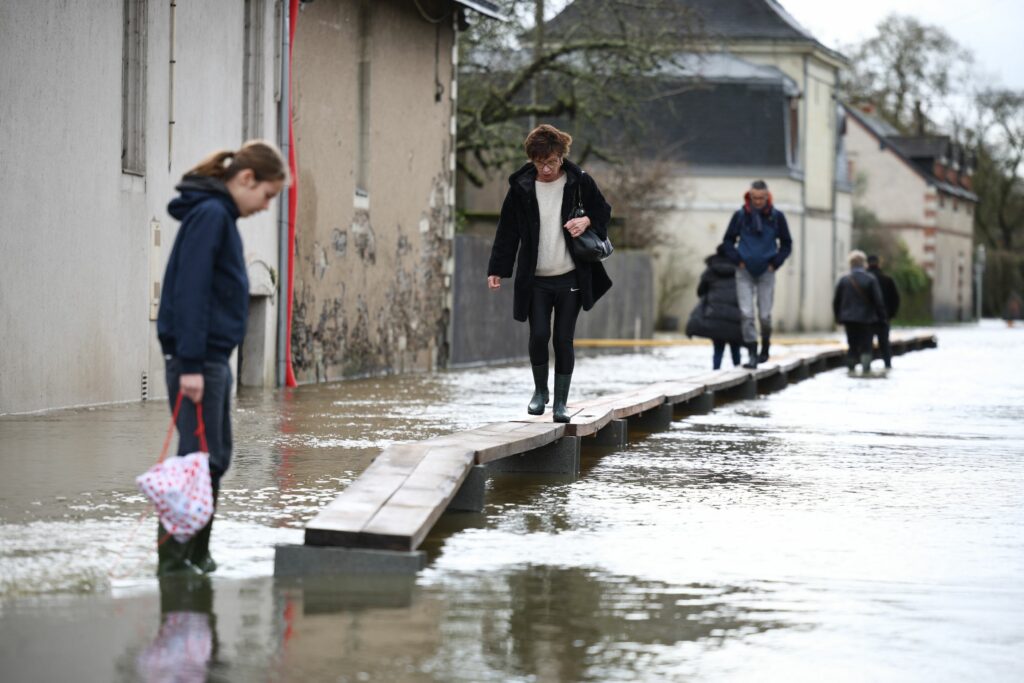 Râurile din sudul și centrul țării, sub cod galben hidrologic. Județele vizate de atenționare