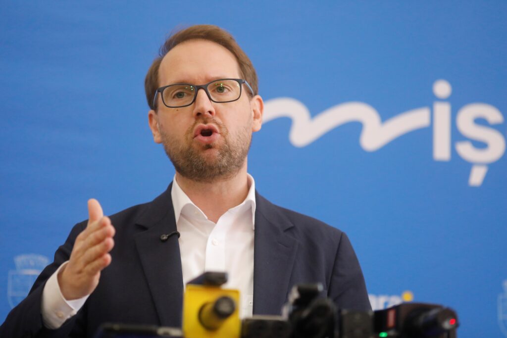 Dominic Fritz, atac la adresa suveraniștilor, după ce incidentul de la Galați: Ar trebui să cedăm Galațiul sau Tulcea Rusiei să nu ne mai atace cu drone?