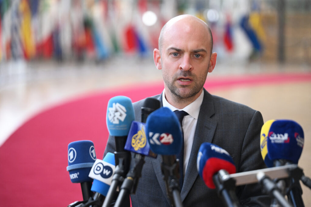 Franţa susţine înfiinţarea unui tribunal special care să judece invadarea Ucrainei