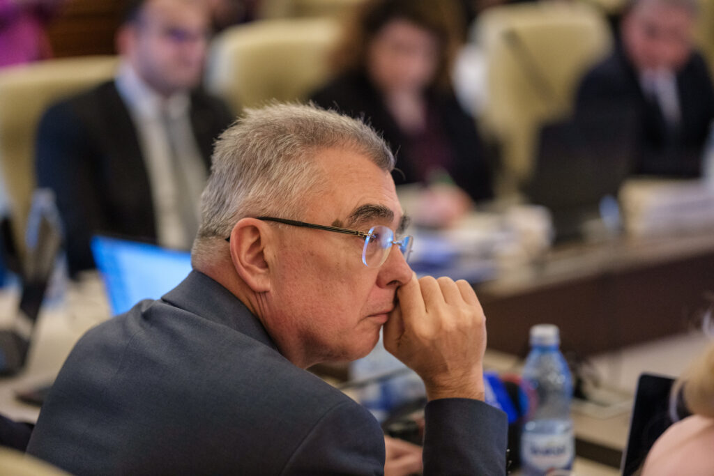 AUR va depune moțiune de cenzură împotriva Guvernului Bolojan, anunță Petrișor Peiu