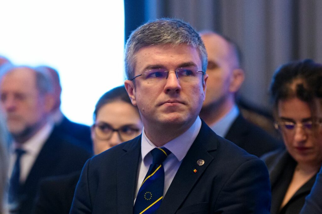 Cei care și-au pierdut locul de muncă la Șantierul Naval Mangalia ar putea primi restanțele de Paști