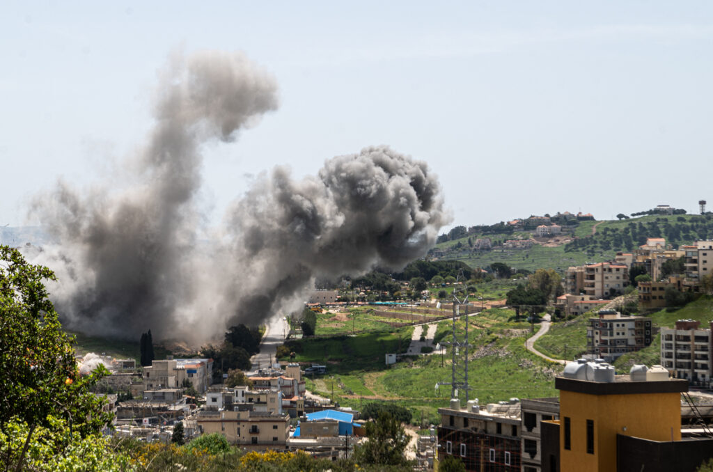 Lovituri israeliene în sudul Libanului: opt morți, inclusiv salvatori. Armistițiul rămâne fragil