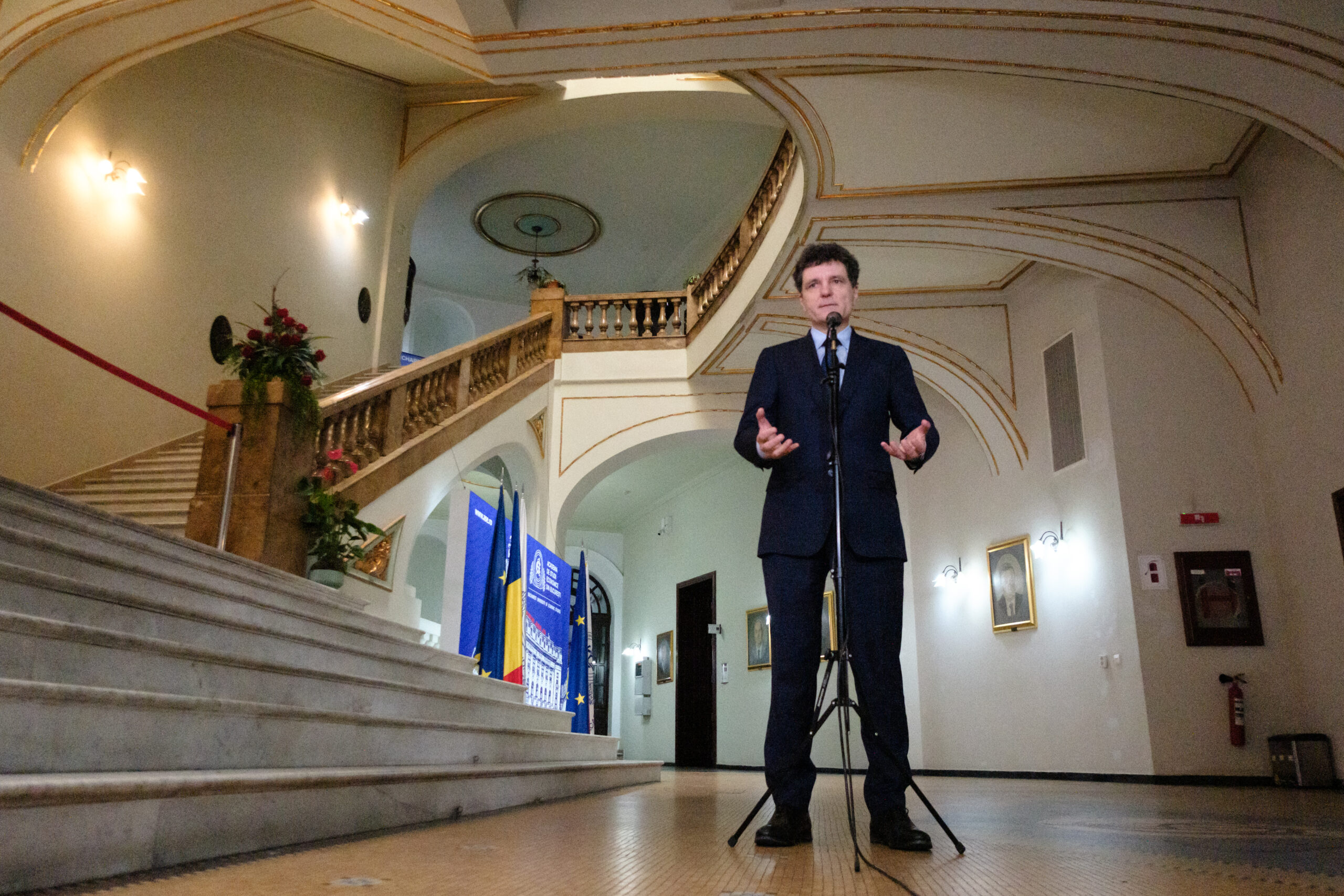 Tensiuni politice în România: analiza presei maghiare