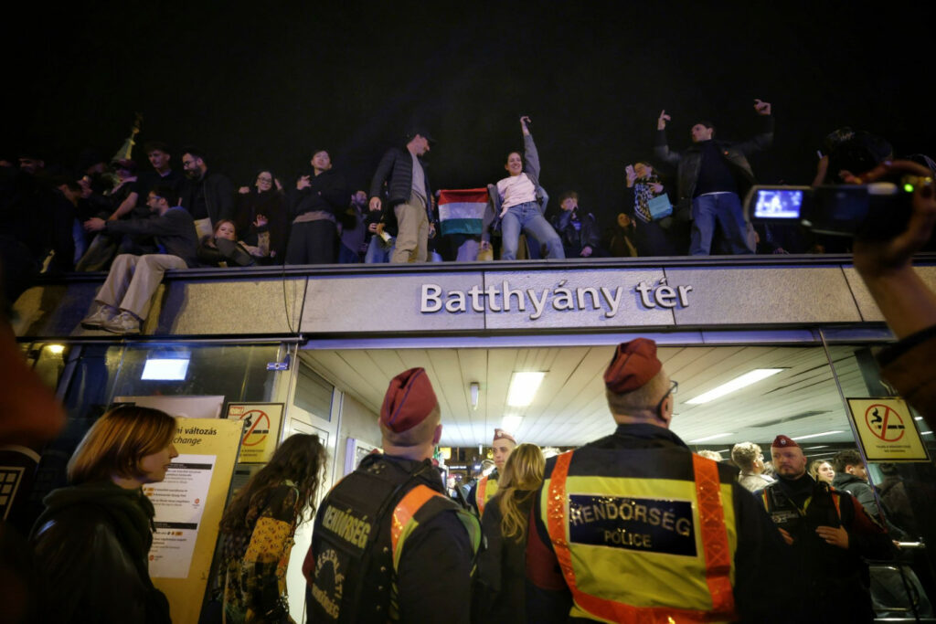 Budapesta petrece după înfrângerea lui Orban. Presa: „a fost un masacru electoral”