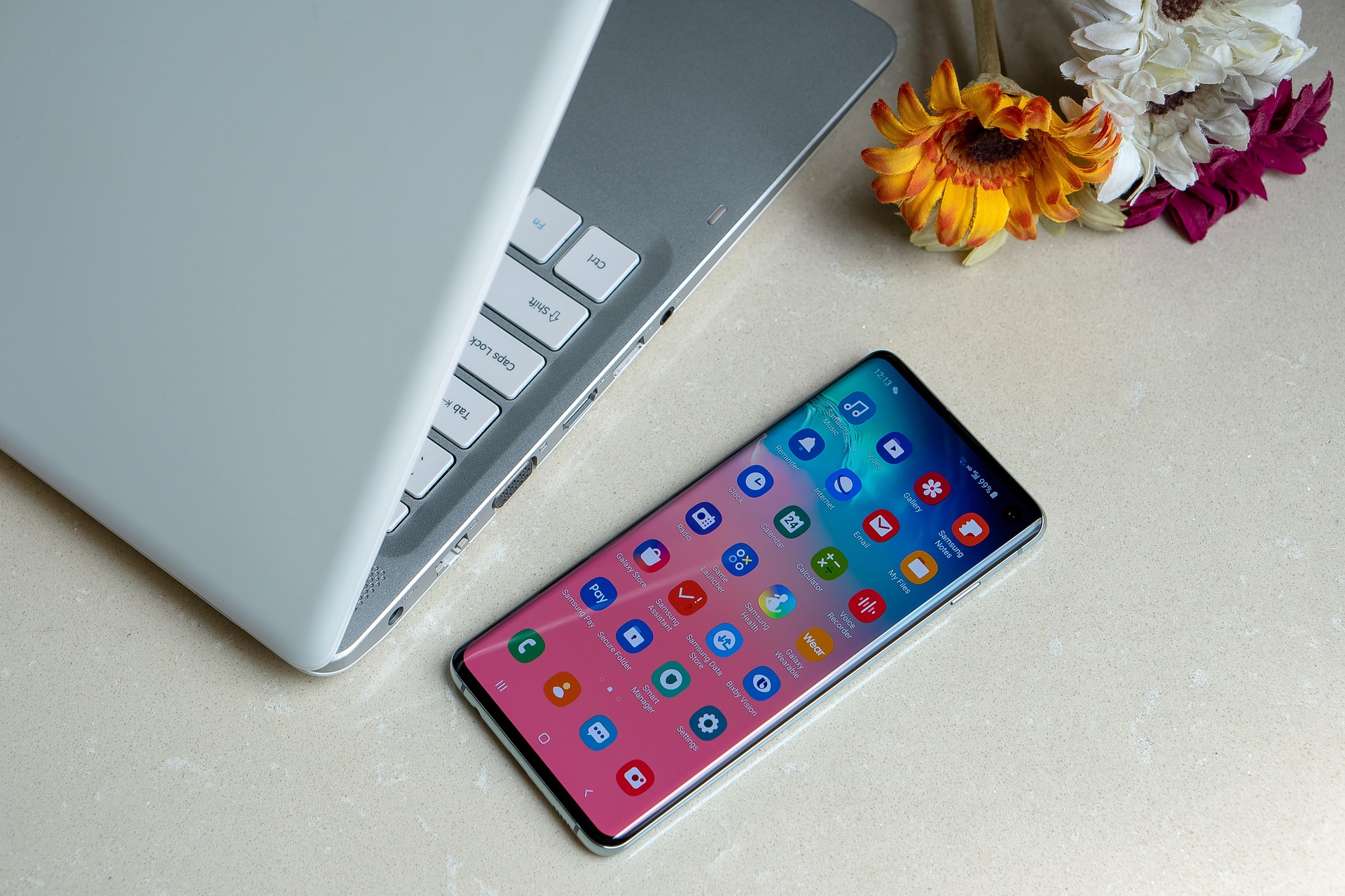 Samsung pregătește o schimbare care ar putea scumpi telefoanele ieftine