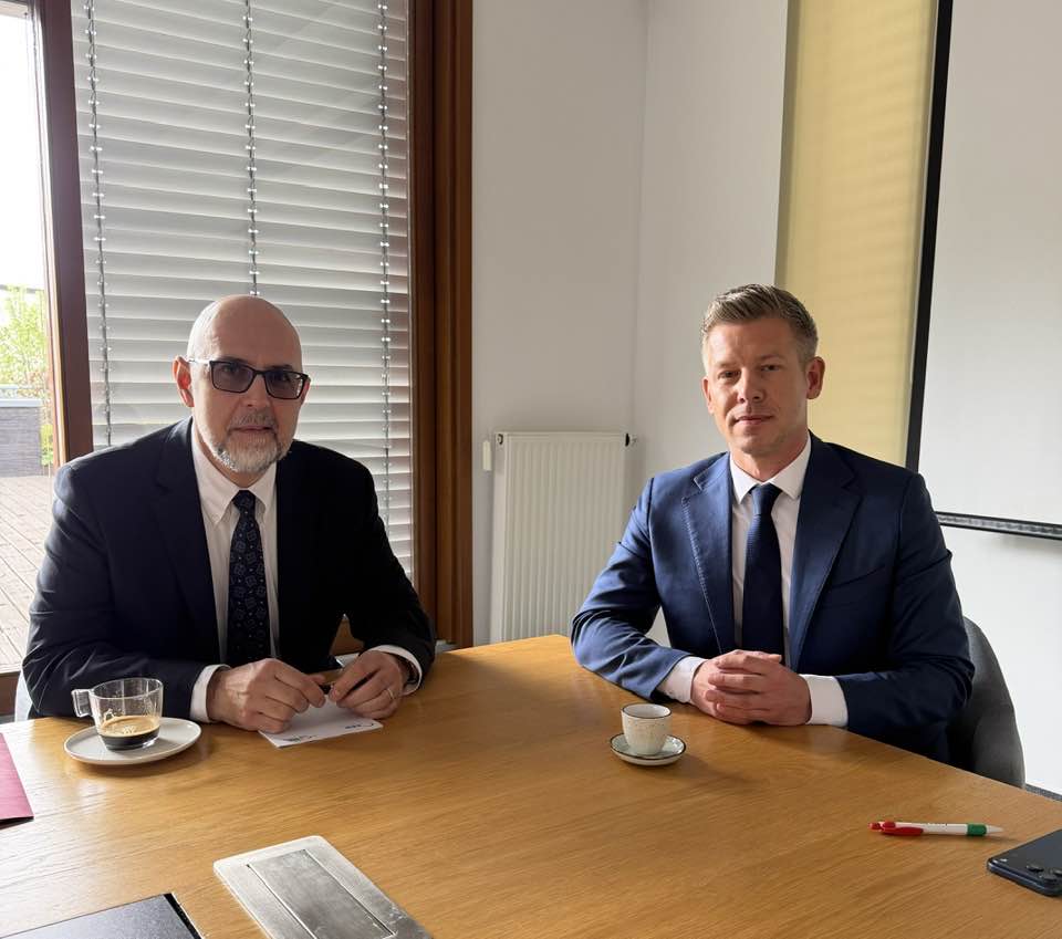 Péter Magyar, după întâlnirea cu Kelemen Hunor: „Drepturile dobândite ale maghiarilor din Transilvania vor fi în continuare respectate”