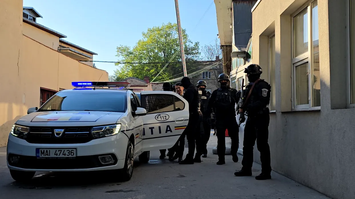 Poza pentru articolul „Mulțumesc României”. Maia Sandu l-a grațiat și predat pe fostul șef al SIS, Alexandru Bălan, în Belarus, la schimb cu un cetățean moldovean captiv în Rusia. Bălan a fost acuzat de trădare. Medierea, cu sprijinul SUA