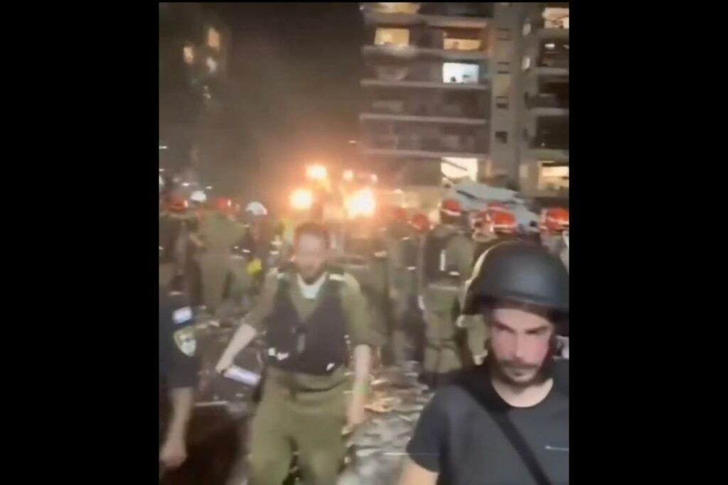 Rachete iraniene au lovit Israelul: o fetiță de 11 ani în stare critică, mai mulți copii răniți