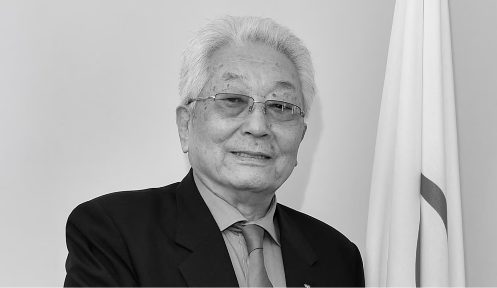 A murit cel care a intermediat marșuri comune Coreea de Nord – Coreea de Sud la Jocurile Olimpice. Casa Olimpică arborează steagul olimpic în bernă