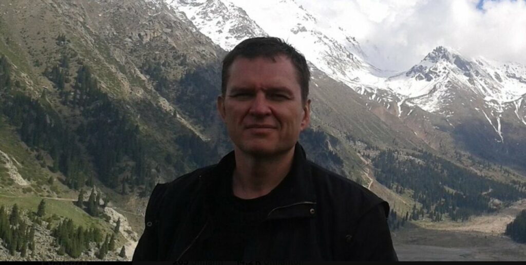 Jurnalistul bielorus Andrzej Poczobut, simbol al libertății presei din țara lui, a fost eliberat după 4 ani de detenție