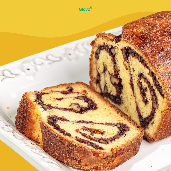 Paște în 2026: ciorba de burtă, cozonacul și sarmalele, în topul comenzilor