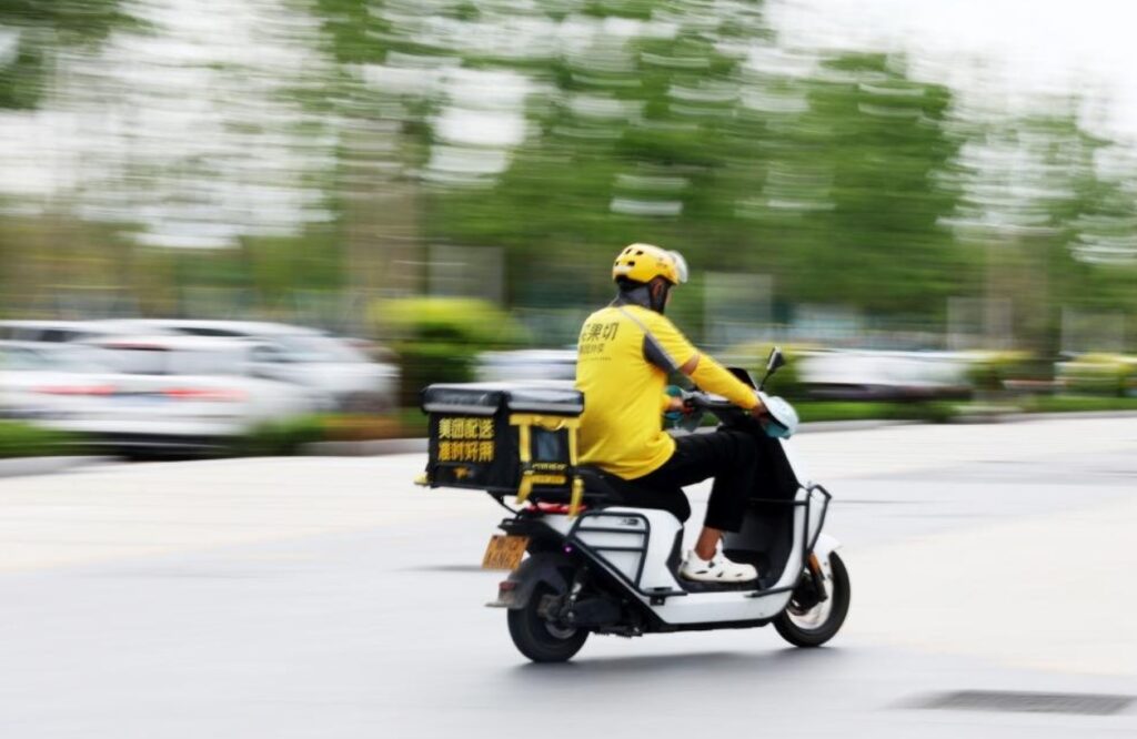 Cum a fost descoperită o rețea uriașă de „cofetării fantomă” în China: amenzi de peste 500 de milioane de dolari