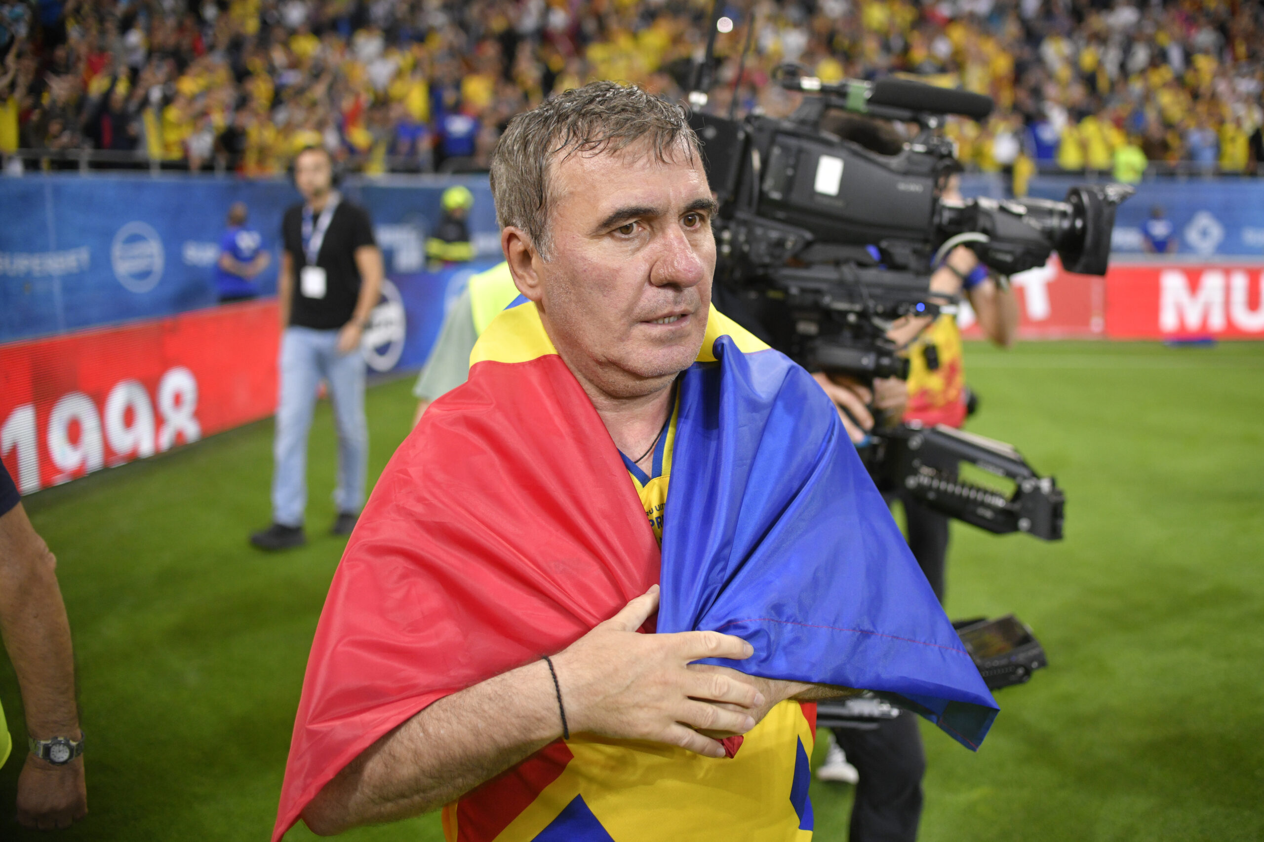 FRF începe negocierile cu Gheorghe Hagi pentru selecționer