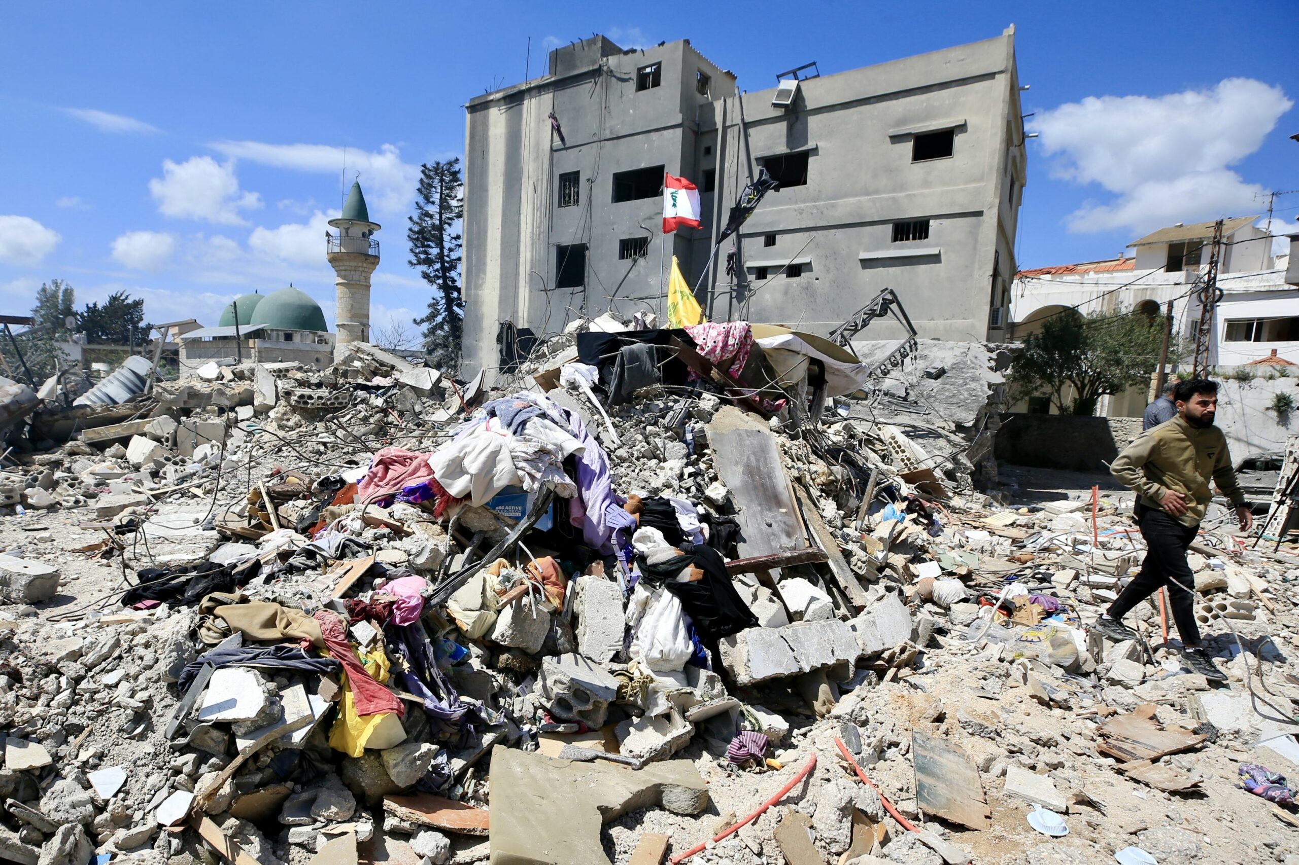 Poza pentru articolul Franța solicită includerea Libanului în acordul de încetare a focului