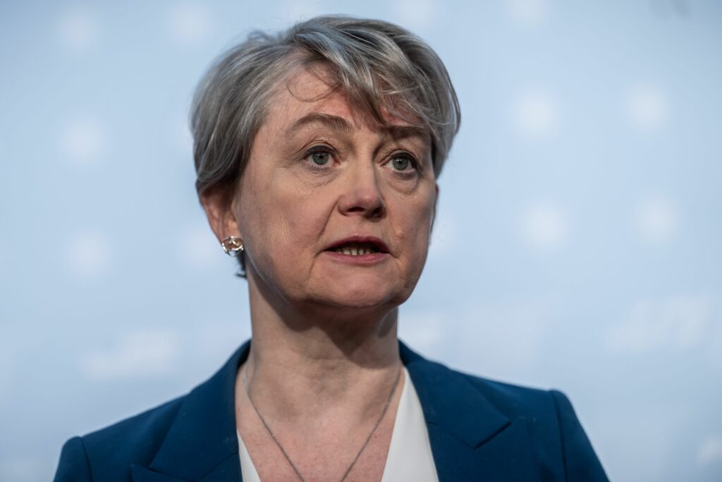 Secretarul britanic de externe cere reluarea completă a transportului maritim prin Strâmtoarea Ormuz