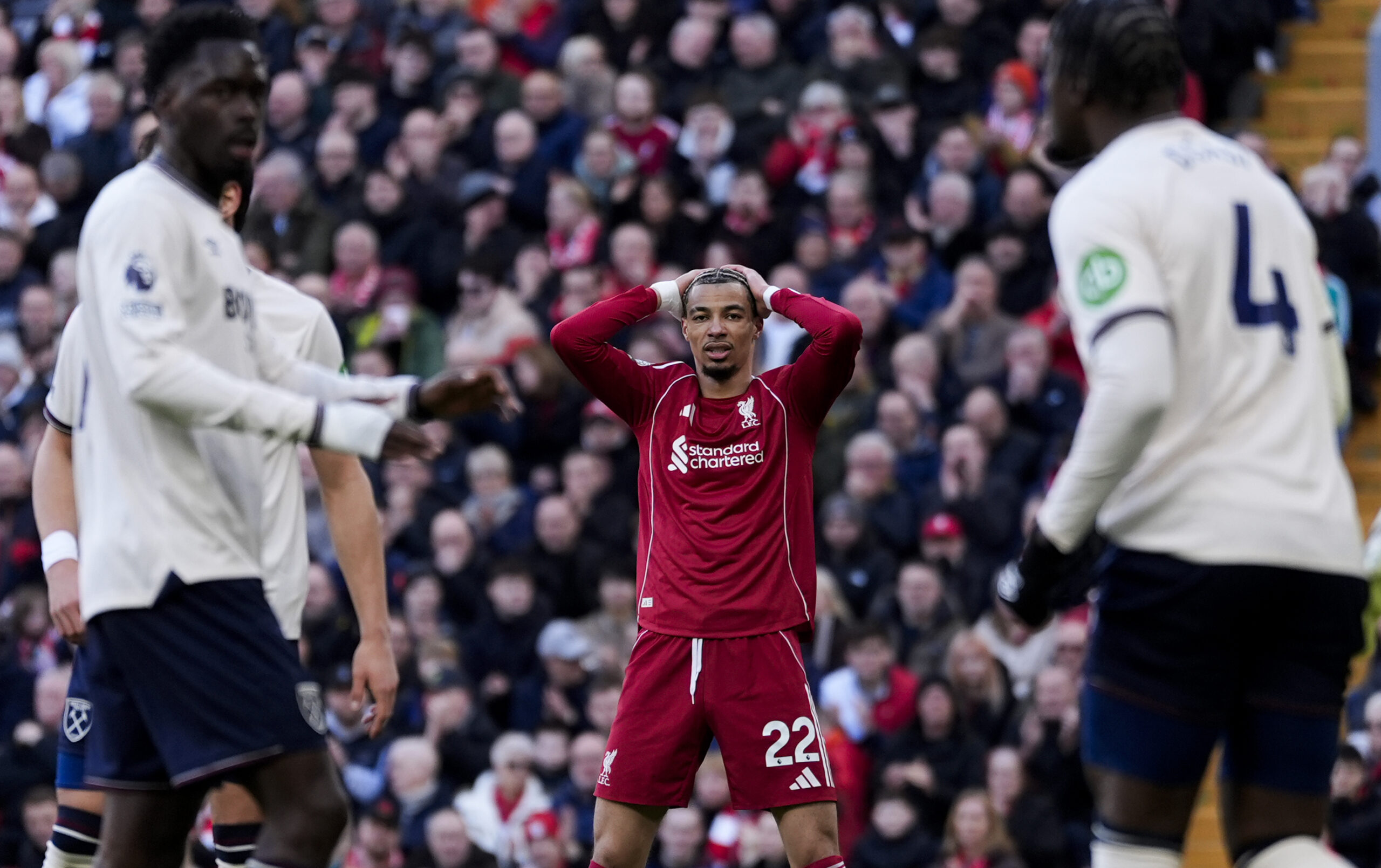 Antrenorul echipei Liverpool confirmă că operația lui Ekitike a decurs bine: Recuperarea va fi lungă