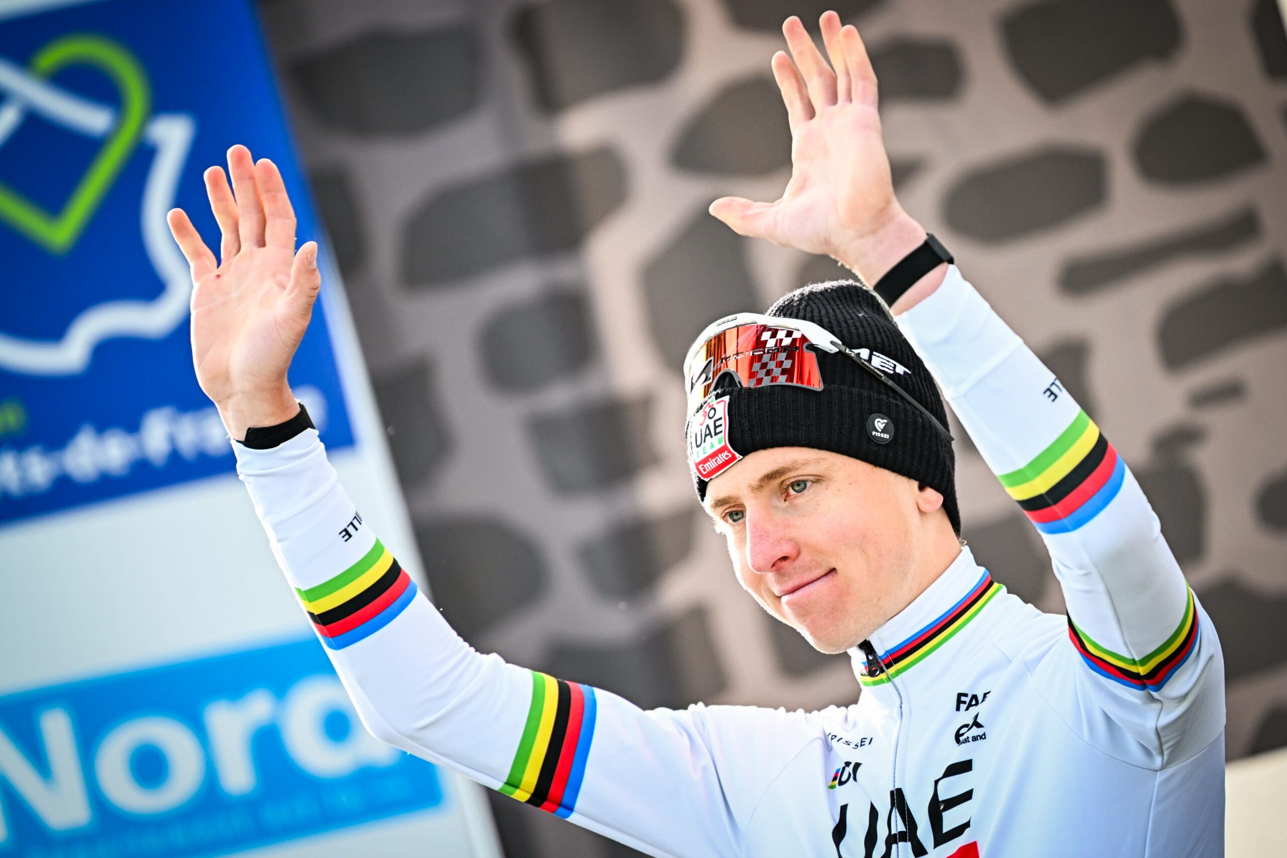 Tadej Pogačar continuă să adune victorii. Câștigă etapa 1 din Tour de Romandie și devine lider