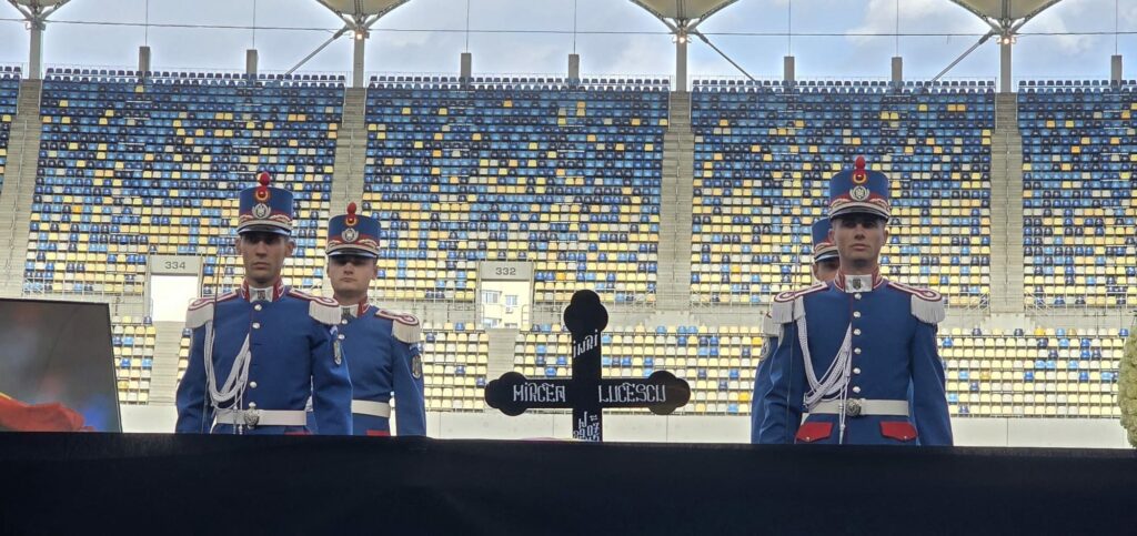 Restricții rutiere în București pentru înmormântarea lui Mircea Lucescu