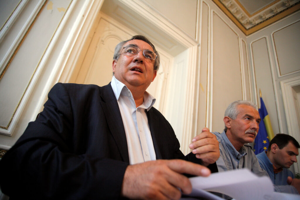 Ipoteza șoc a generalului Dan Voinea: I.P. Culianu a fost o victimă colaterală a Revoluţiei din ’89, dar şi a Mineriadei