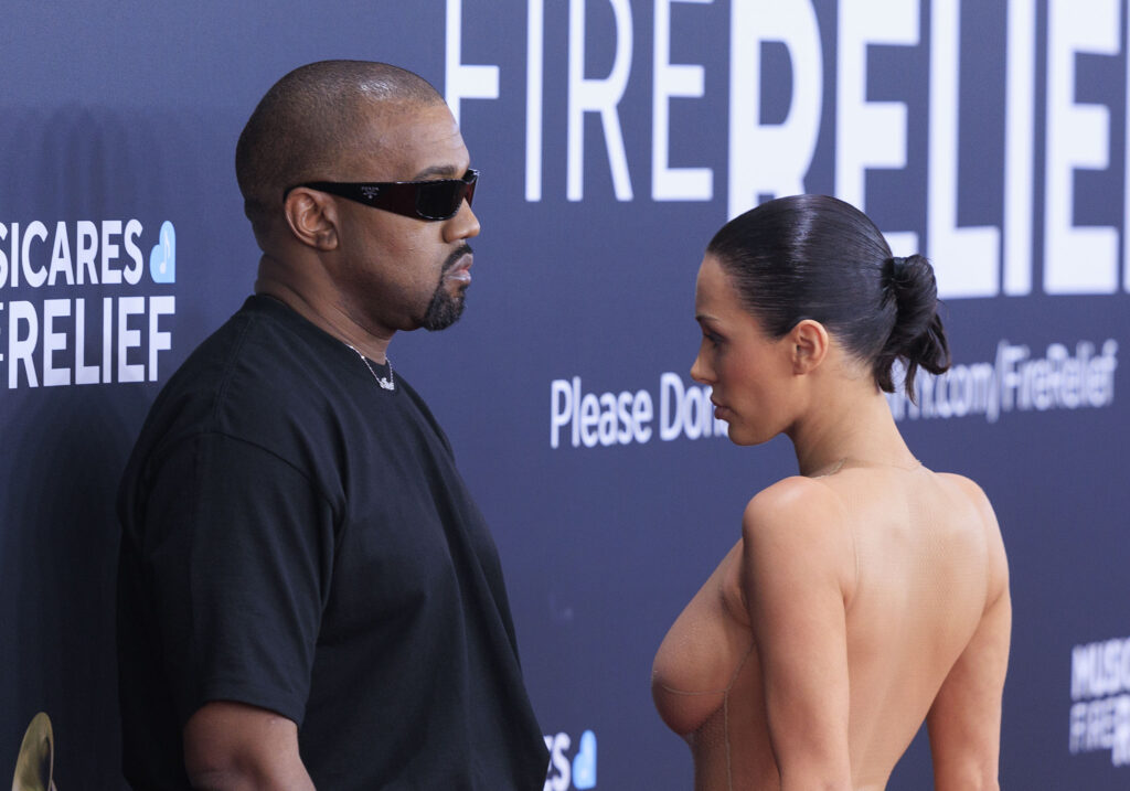Interzis în mai multe țări europene, Kanye West își începe în Turcia primul turneu european din ultimii 11 ani