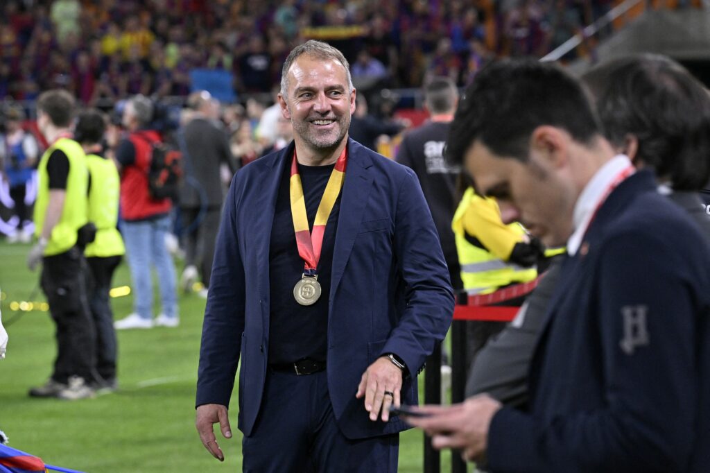 Hansi Flick și-a prelungit contractul cu Barcelona până în 2028