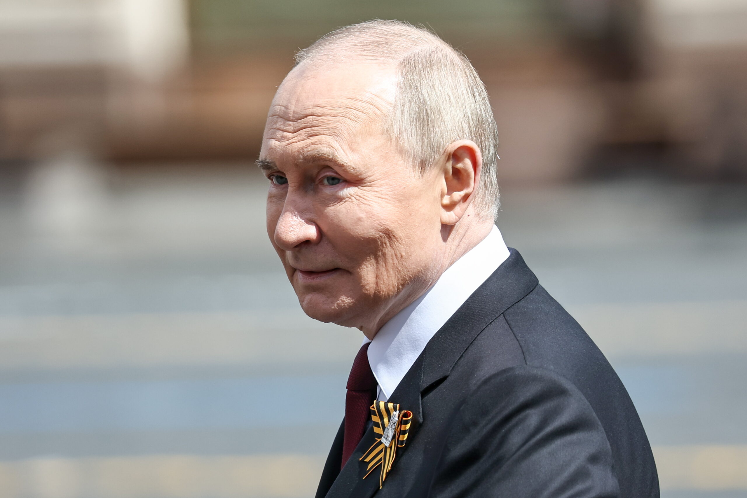 Rusia presează Armenia: tăierea gazului în cazul UE