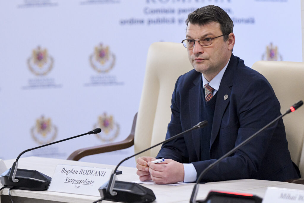 Bogdan Rodeanu: „Am aprobat încă aproape 3 miliarde de euro din programul SAFE pentru România”