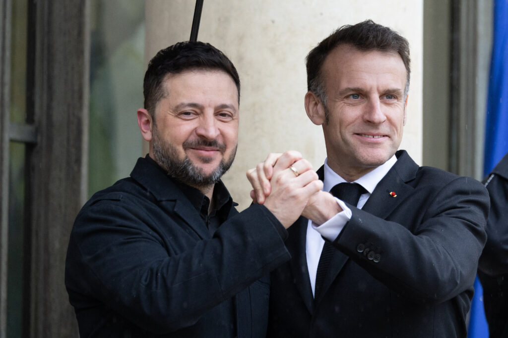 Marea Britanie și Franța resping planul NATO de a spori ajutorul militar acordat Ucrainei