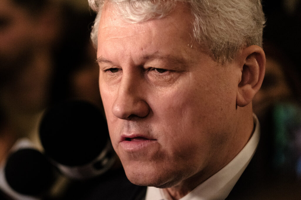 Cătălin Predoiu insistă: „Trebuie găsită o formulă ca PNL să continue efortul guvernării. Un partid de 14 % rămâne relevant dacă are premierul”. Ce le transmite liberalilor