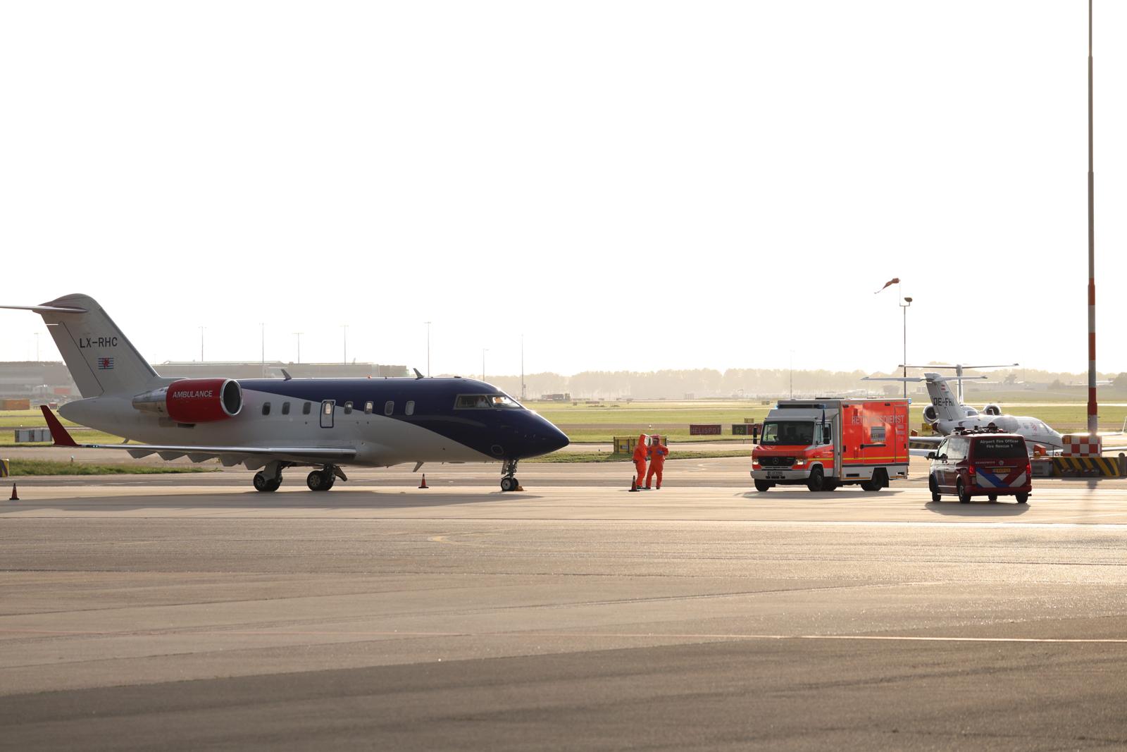 Poza pentru articolul Țările UE trimit avioane pentru evacuarea pasagerilor aflați pe nava afectată de un focar de hantavirus