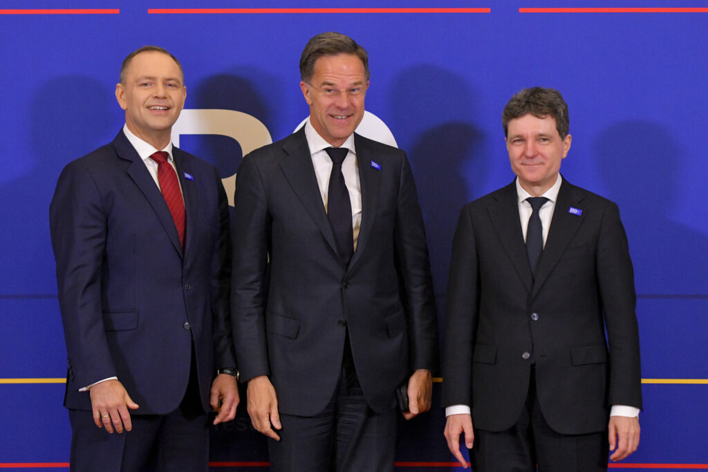 Mark Rutte, după summitul B9: Rusia rămâne în continuare ameninţarea directă a NATO. Nu putem să lăsăm garda jos