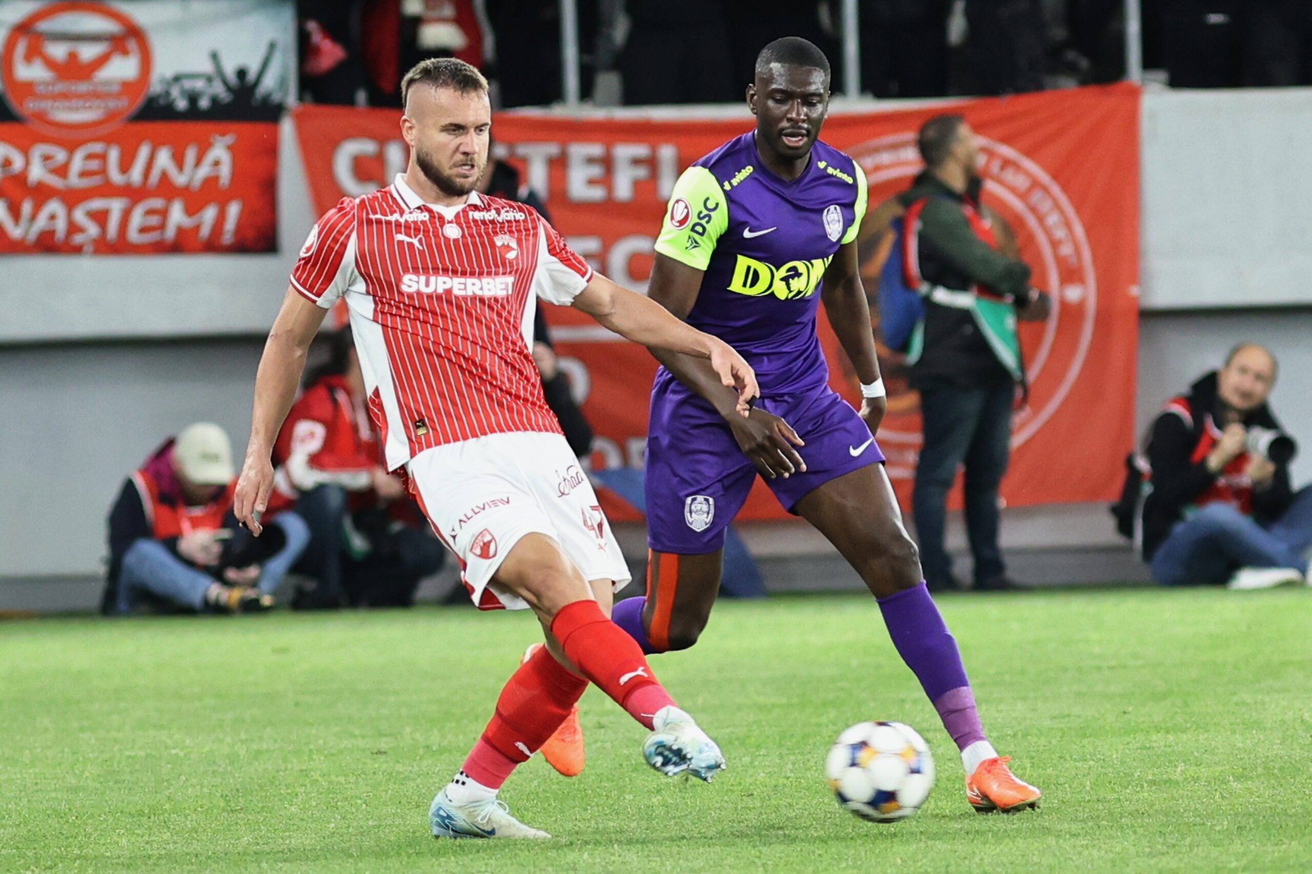 Dinamo și CFR Cluj 0-0. Baraj pentru câini, ardelenii în Conference