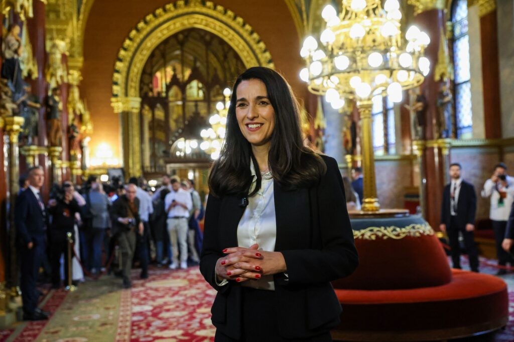 Noul șef al diplomației maghiare: Ungaria nu va mai folosi dreptul de veto în UE pentru șantaj politic