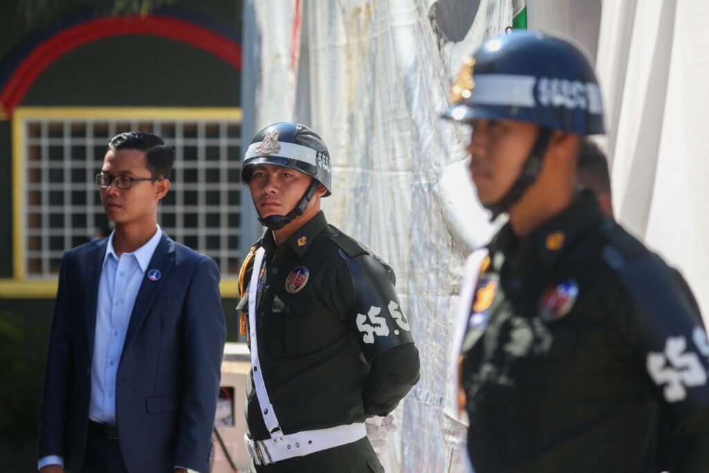 Fostul lider al opoziției din Cambodgia, condamnat la 27 de ani de închisoare, a fost grațiat