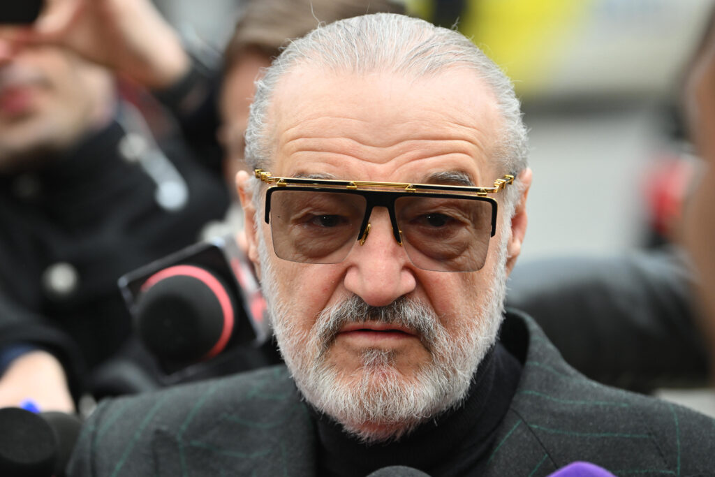 Becali aruncă bomba despre negocierile pentru Guvern