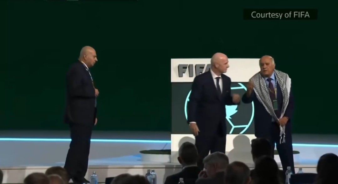Poza pentru articolul Congresul FIFA: șeful federației palestiniene refuză fotografia cu reprezentantul Israelului