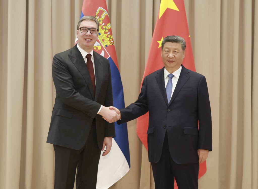 Vučić a apărat relația Serbiei cu China, în cadrul vizitei sale la Beijing