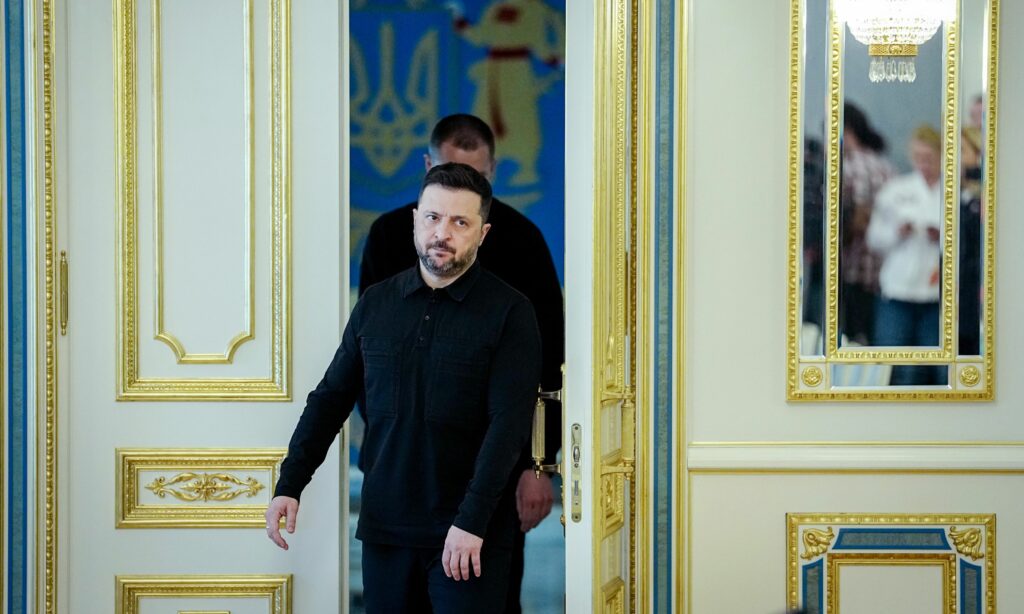 Volodimir Zelenski: Rusia a încheiat armistițiul parțial, iar Ucraina va răspunde „cu aceeași monedă”