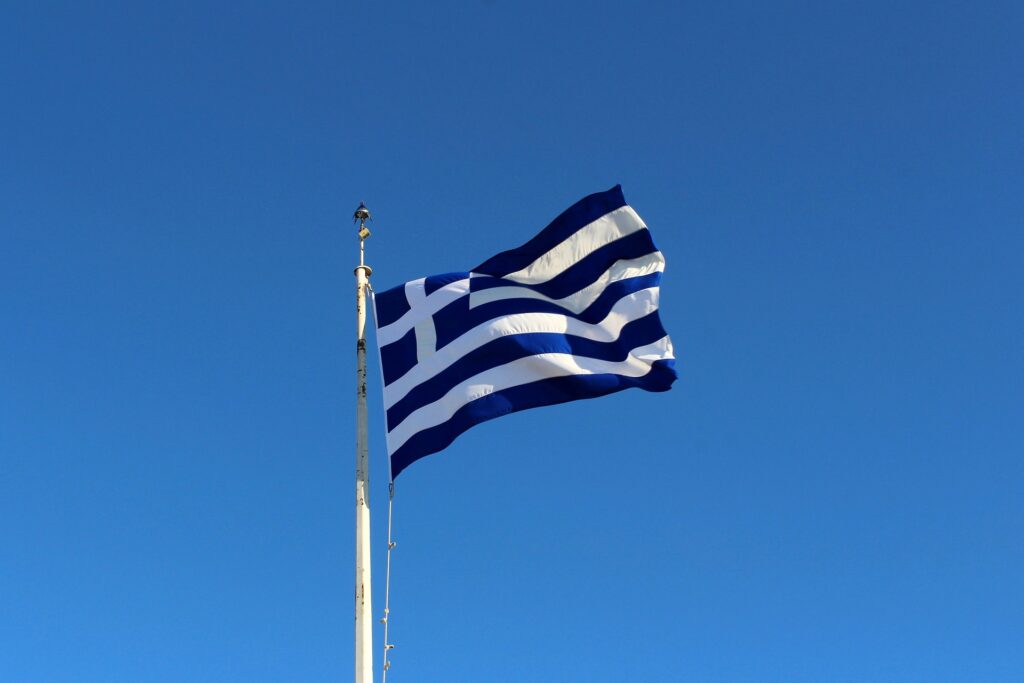 Omul înaintea tehnologiei. Grecia vrea să introducă în Constituție limite clare pentru folosirea inteligenței artificiale