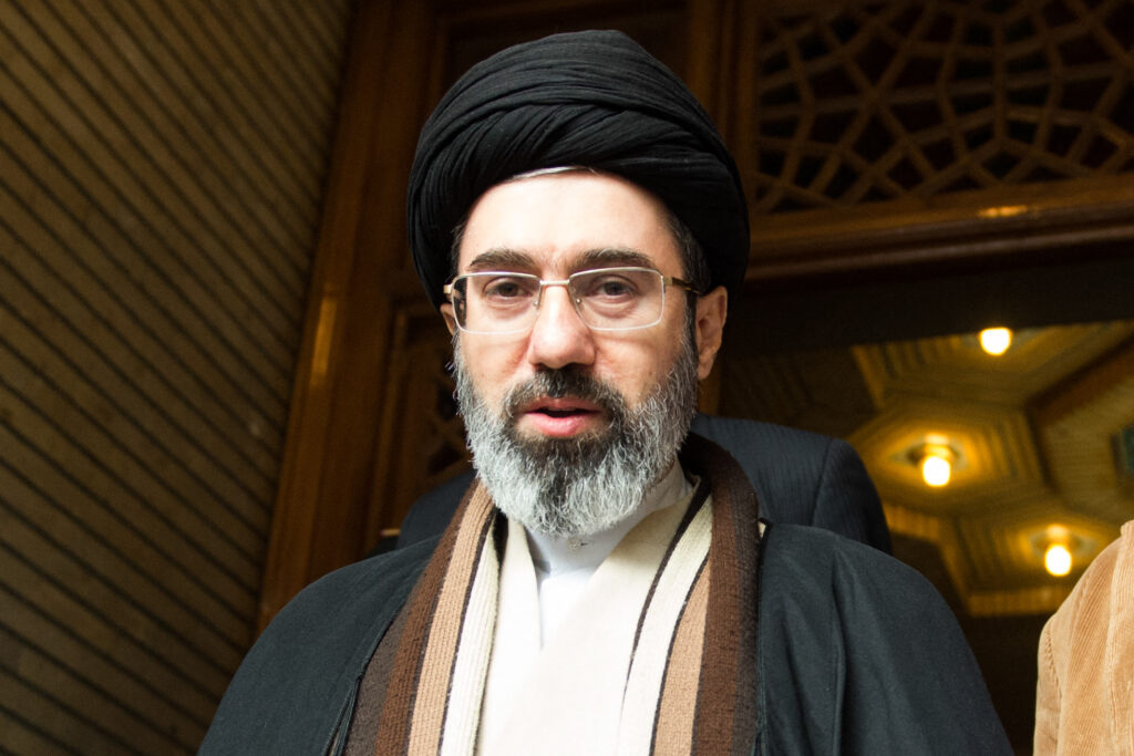 Serviciile secrete americane: Unde s-ar ascunde liderul suprem al Iranului, Mojtaba Khamenei