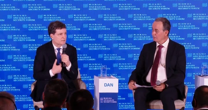 Poza pentru articolul Nicușor Dan: România este în grafic cu programul SAFE. Parlamentul votează ultima componentă necesară semnării contractelor