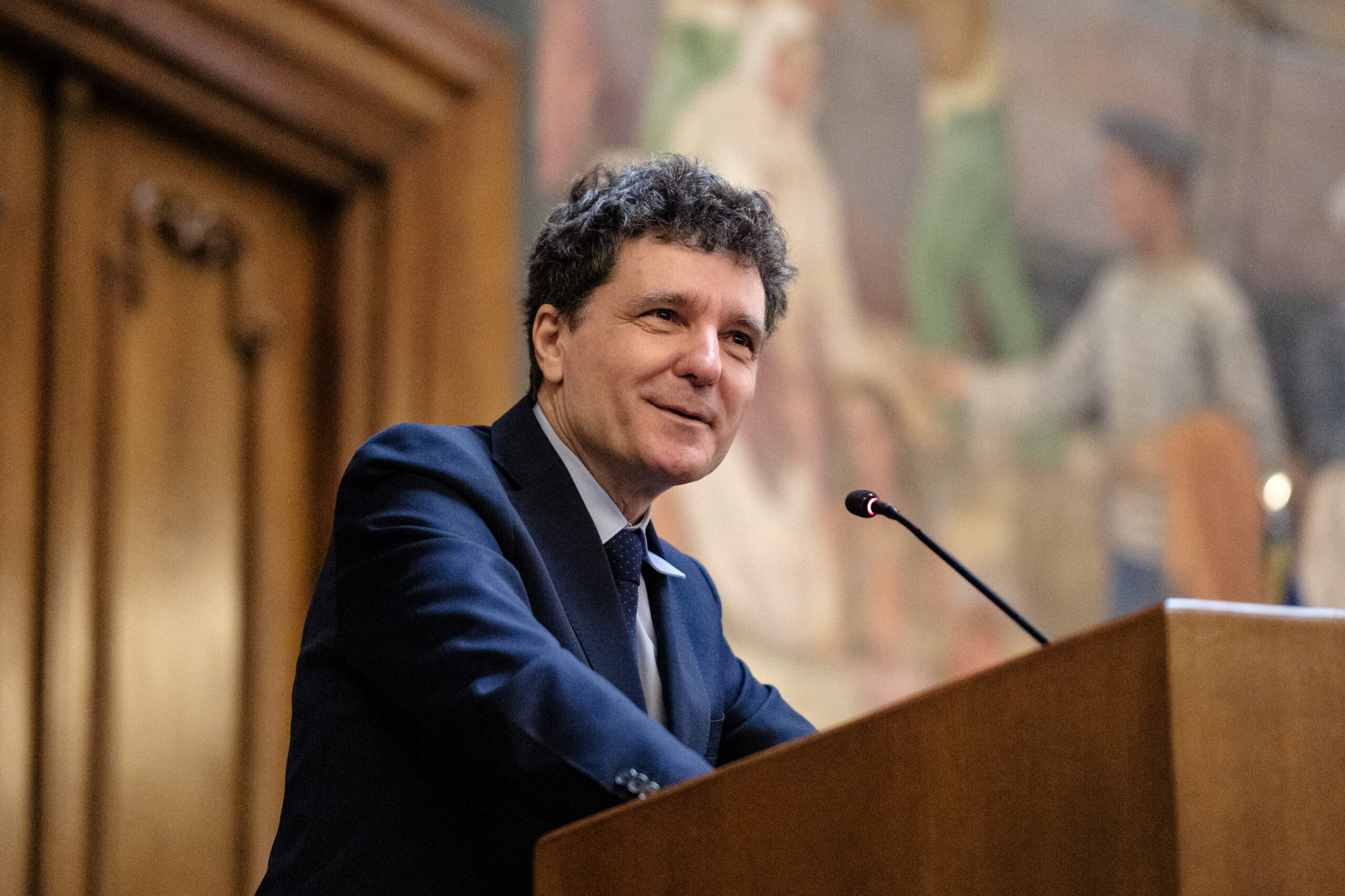 Nicușor Dan, întrebat dacă îl va decora pe Chivu după performanța obținută cu Inter: Ne gândim la asta