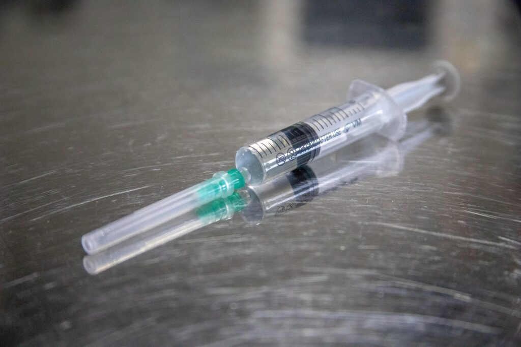 Un condamnat la moarte ar putea fi executat cu o injecție cu substanțe expirate