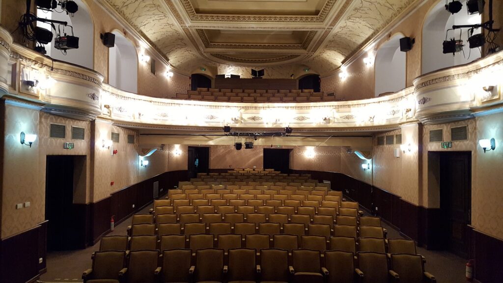 150 de ani de bătăi de inimă în limba idiș: TES FEST 2026 transformă Bucureștiul în capitala mondială a teatrului evreiesc