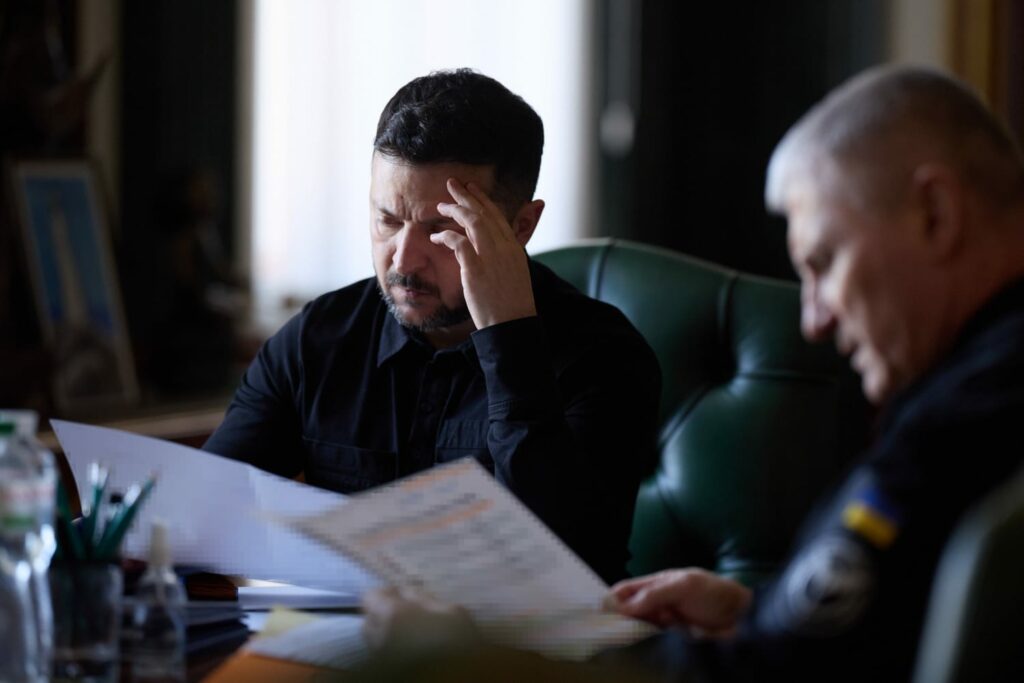 Presa din Kiev întreabă dacă Zelenski este prins în scandalul de corupție din Ucraina. Vile de lux de peste 10 milioane de dolari, prin spălare de bani. Noi detalii ale procurorilor